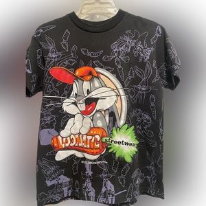 90’s Vintage Loonatic Streetwear t-shirt featuring Bugs Bunny